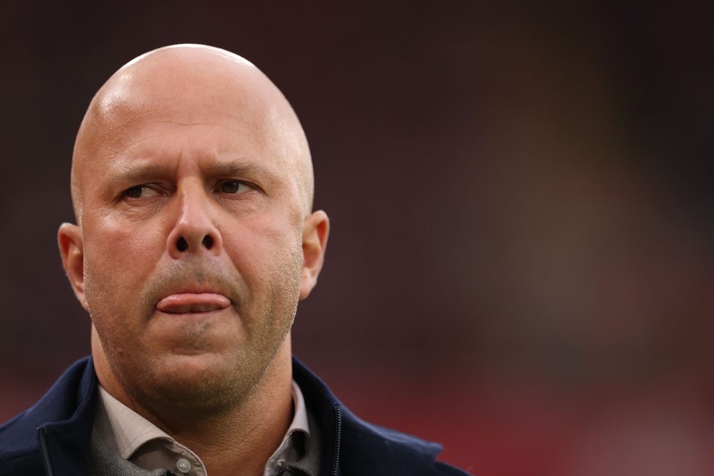 斯洛特：最近表现不尽如人意 维拉迅速扭转局势是我们学习对象